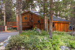 Blue River<br/>Elegant Lakeshore Home