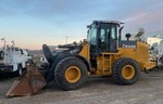 2007 John Deere 624J frontend loader